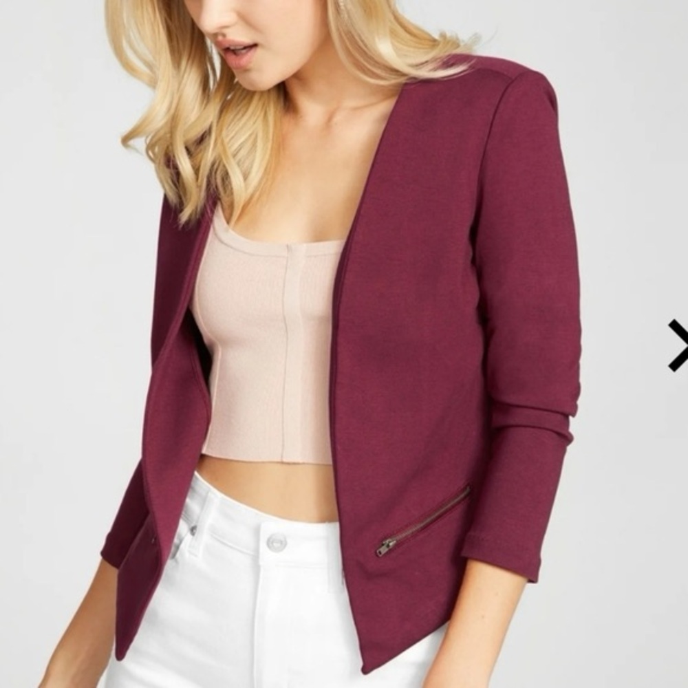Elegant Women's Open-Front Jacket in Berry SIZE XL